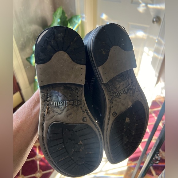 BedStu men’s slip on lace under leather shoes. Very good condition. Size 9 black - Picture 7 of 13